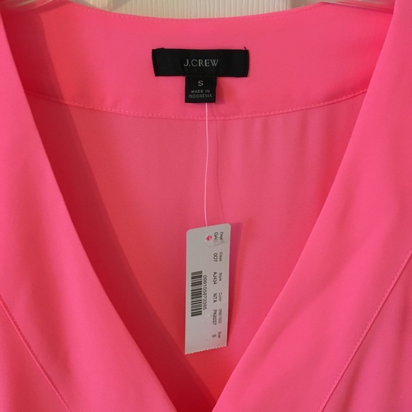 J. Crew sleeveless v-neck blouse - NWT - Picture 5 of 6